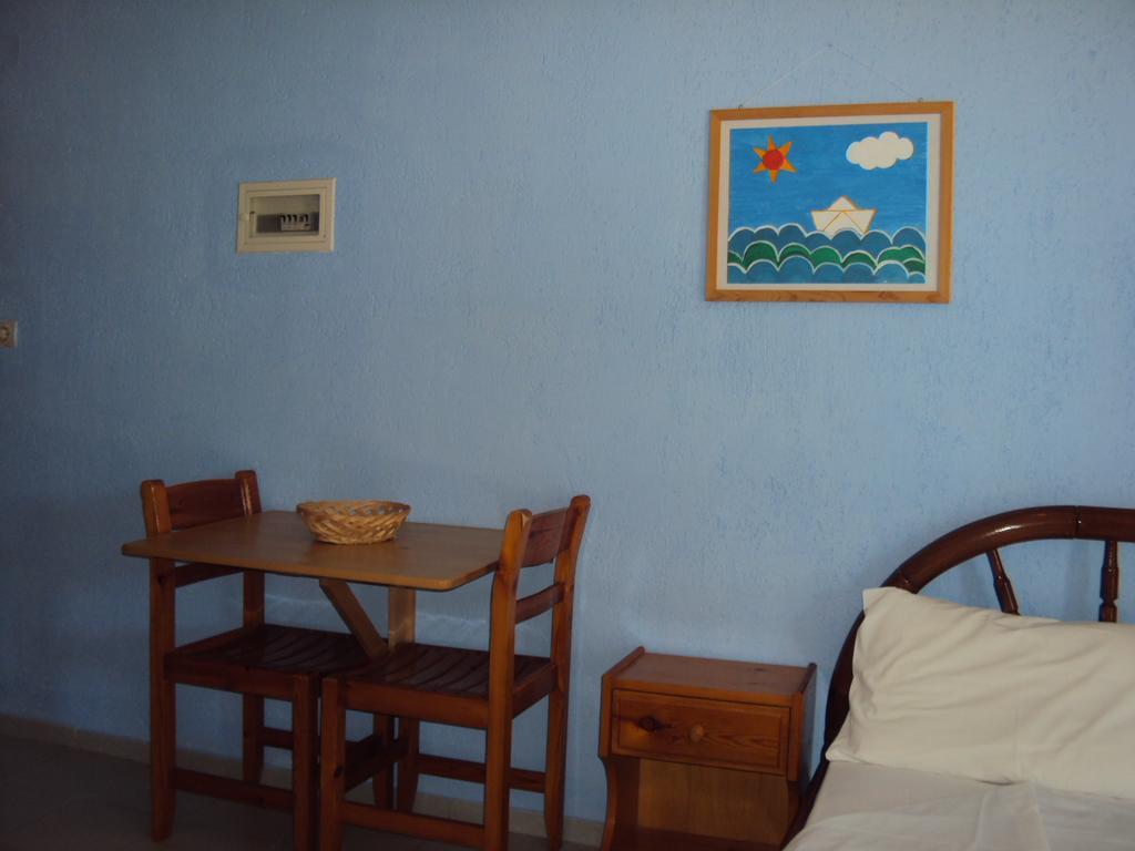 Despina Studios And Apartments Lassi  Rum bild